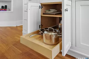 27 Nash Ln, Bridgeport, CT 06605 - Photo 7