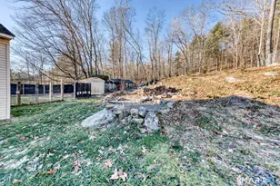 597 Warrenville Rd, Mansfield, CT 06250 - Photo 17