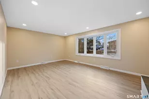 240 Hillhurst Ave, New Britain, CT 06053 - Photo 25