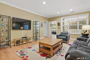 79 Suzie Dr, Newtown, CT 06470 - Photo 21