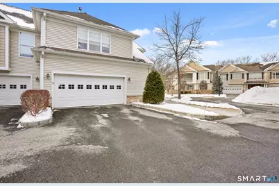 79 Suzie Drive #79, Newtown, CT 06470 - Photo 37