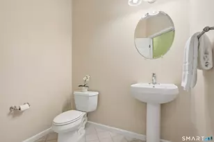 79 Suzie Dr, Newtown, CT 06470 - Photo 33