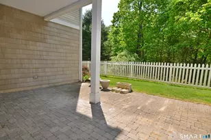 79 Suzie Dr, Newtown, CT 06470 - Photo 9