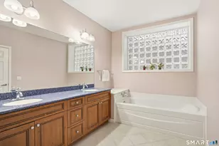 79 Suzie Dr, Newtown, CT 06470 - Photo 25