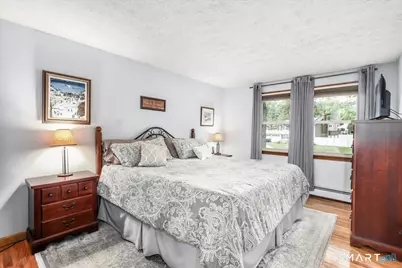 20 Valley Forge Court, Southington, CT 06489 - Photo 17