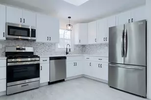 1 Rodney St, West Haven, CT 06516 - Photo 5