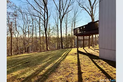 105 Riverside Drive, Meriden, CT 06451 - Photo 9