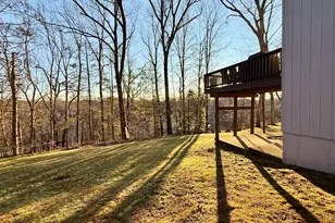 105 Riverside Dr, Meriden, CT 06451 - Photo 9