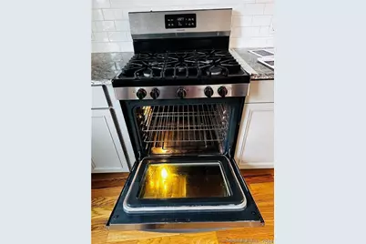 31 Brainerd Road, Branford, CT 06405 - Photo 19