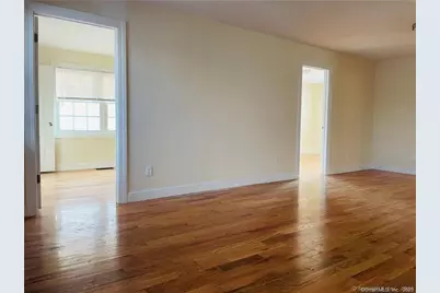 31 Brainerd Road, Branford, CT 06405 - Photo 7