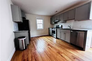 31 Brainerd Rd, Branford, CT 06405 - Photo 17