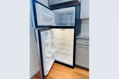 31 Brainerd Road, Branford, CT 06405 - Photo 3