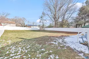 829 Wells Rd, Wethersfield, CT 06109 - Photo 39