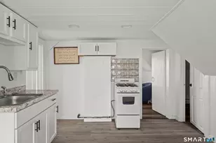 316 Wilson St, Waterbury, CT 06708 - Photo 27