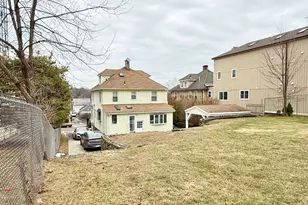 23 Houston Terrace, Stamford, CT 06902 - Photo 15