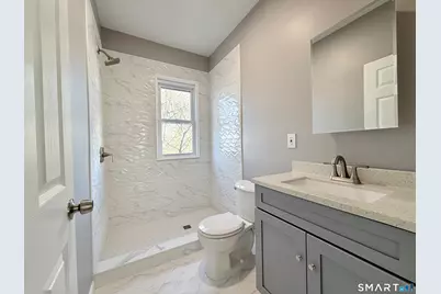 47 Berkshire Avenue, Bridgeport, CT 06608 - Photo 5