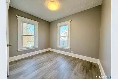 47 Berkshire Avenue, Bridgeport, CT 06608 - Photo 7