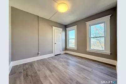 47 Berkshire Avenue, Bridgeport, CT 06608 - Photo 9