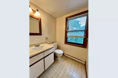 7 Golden Hill Street #2nd floor, Bethel, CT 06801 - Photo 19