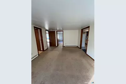 7 Golden Hill Street #2nd floor, Bethel, CT 06801 - Photo 17