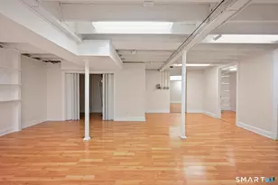 36 MacArthur Ln, Stamford, CT 06902 - Photo 31