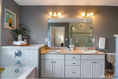 76 Park Place Circle, West Hartford, CT 06110 - Photo 13