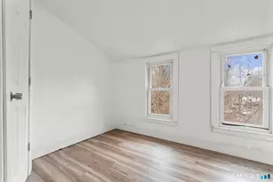 103 Walnut St, Waterbury, CT 06704 - Photo 25