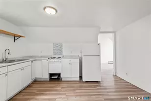 103 Walnut St, Waterbury, CT 06704 - Photo 21