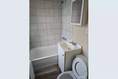 39 Lockhart Avenue, Waterbury, CT 06705 - Photo 13