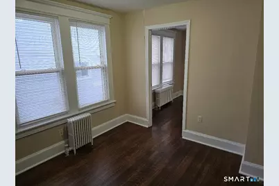 39 Lockhart Avenue, Waterbury, CT 06705 - Photo 7