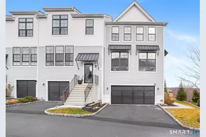 185 Brentwood Circle #185, Danbury, CT 06810 - Photo 1