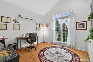 185 Country Club Dr, Oxford, CT 06478 - Photo 5