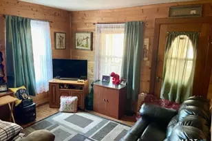 19 Bingham St, Bristol, CT 06010 - Photo 9