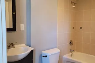 116 Park St, Bridgeport, CT 06608 - Photo 7