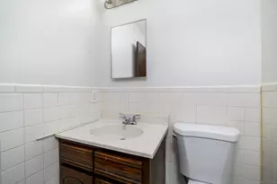 22 Radio Pl, Stamford, CT 06906 - Photo 9