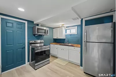 32 Heather Lane, Norwalk, CT 06851 - Photo 25