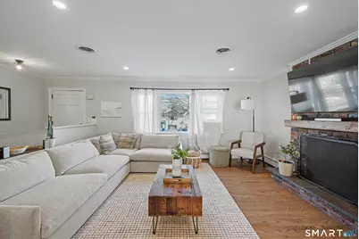 32 Heather Lane, Norwalk, CT 06851 - Photo 5