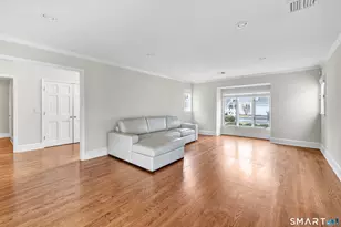 139 Field Point Dr, Fairfield, CT 06824 - Photo 7