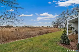 139 Field Point Dr, Fairfield, CT 06824 - Photo 33