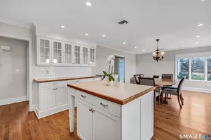 139 Field Point Dr, Fairfield, CT 06824 - Photo 17