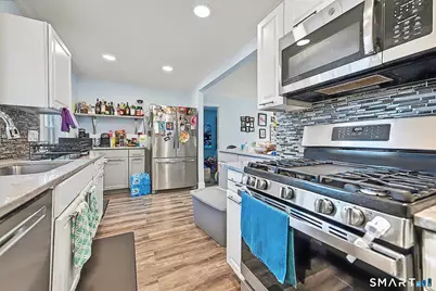 10 Clancy Street, East Haven, CT 06512 - Photo 11