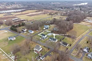 937 Thrall Ave, Suffield, CT 06078 - Photo 33