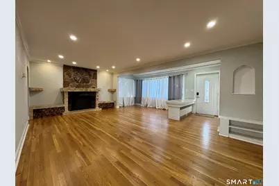 415 Savoy Street, Bridgeport, CT 06606 - Photo 3