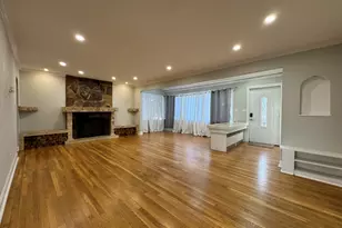 415 Savoy St, Bridgeport, CT 06606 - Photo 3