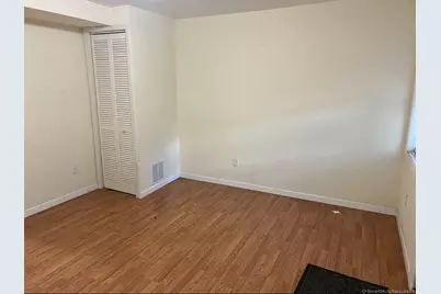 539 Howe Avenue #2B, Shelton, CT 06484 - Photo 3