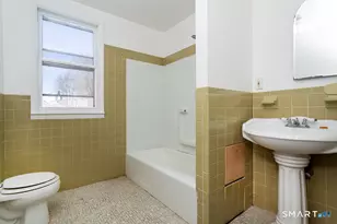 19 McDermott St, Danbury, CT 06810 - Photo 27