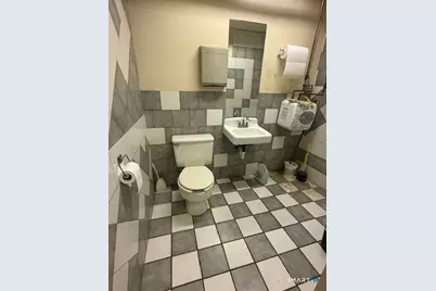 396 Chase River Road, Waterbury, CT 06704 - Photo 11