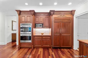51 Elderslie Ln, Woodbridge, CT 06525 - Photo 13