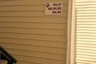 180 Carriage Crossing Ln, Middletown, CT 06457 - Photo 3