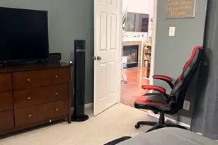 180 Carriage Crossing Ln, Middletown, CT 06457 - Photo 5